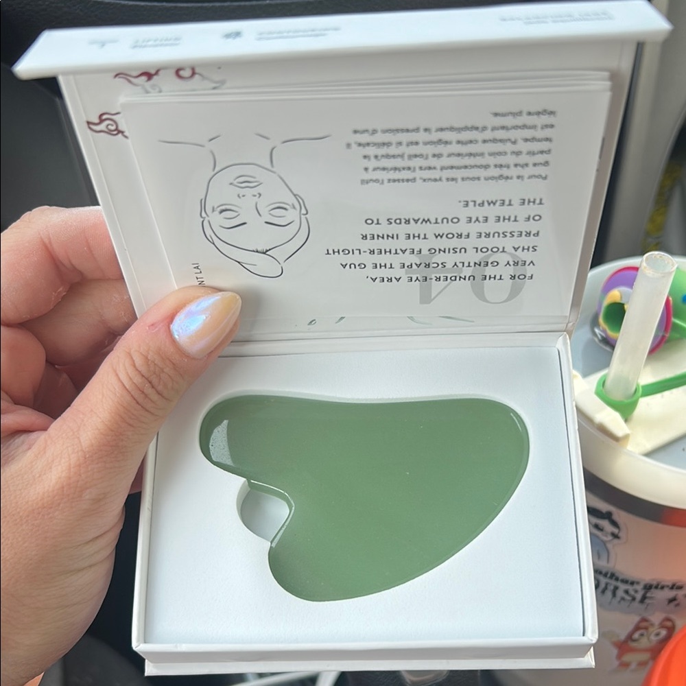 NIB The Jade Gua Sha Facial Tool — Mount Lai